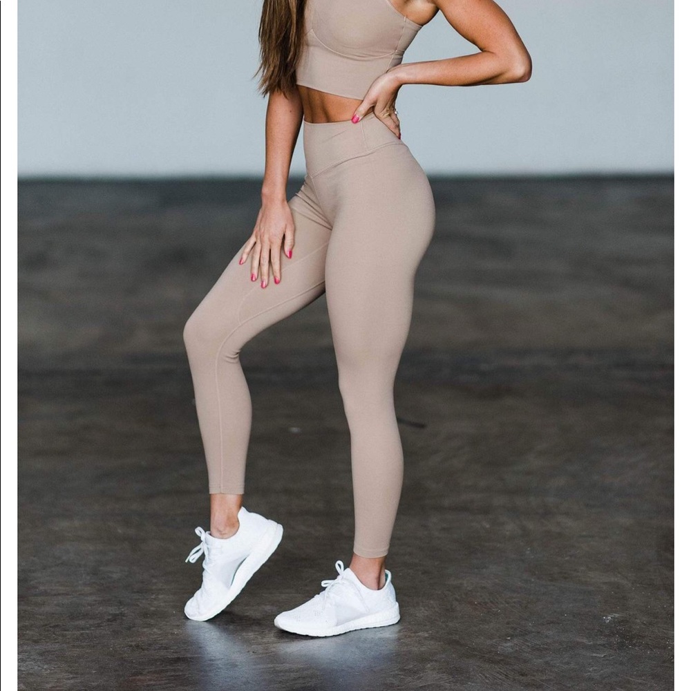 Balance Athletica - OG Pants - Sand